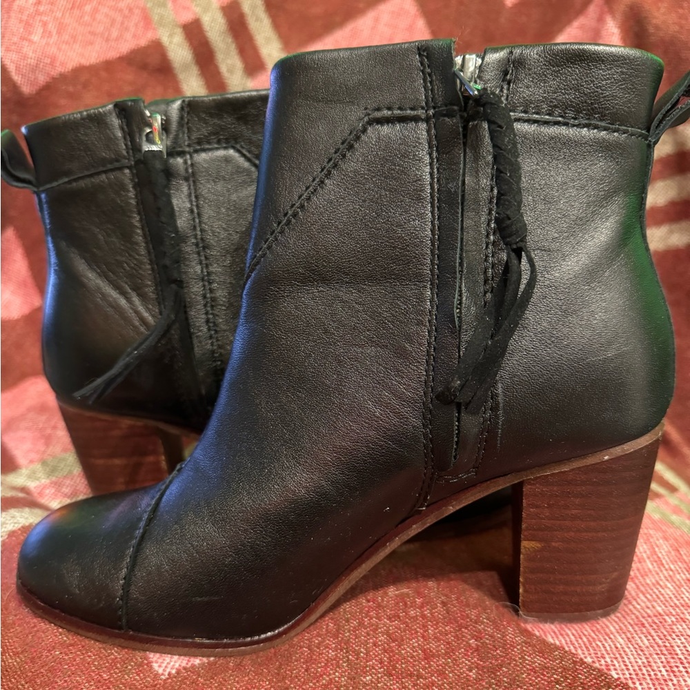 TOMS - Leather Boots with wood heels - black